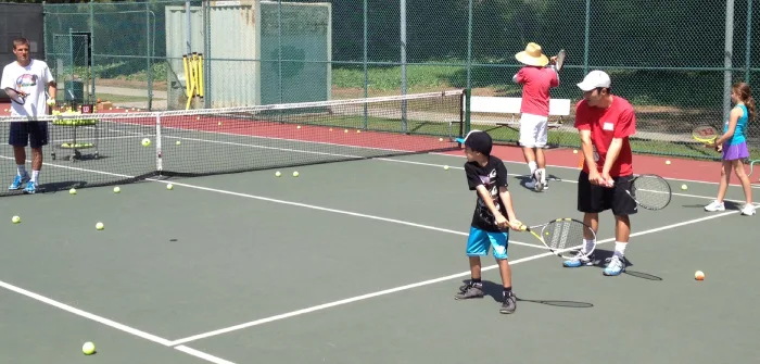 background - private tennis coaching lessons kids and adults